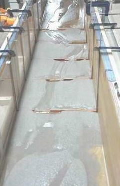 水理模型実験施設を作製しました